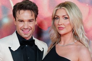 Liam Payne (†31) sdílel hodinu před smrtí příspěvek, jak snídá s přítelkyní v hotelovém pokoji. Bude to hezký den, řekl - Super.cz